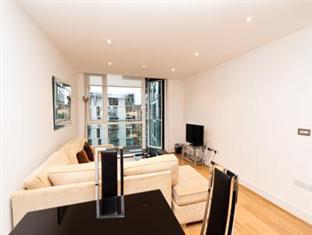 Times Square Serviced Apartments Londen Buitenkant foto