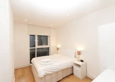 Times Square Serviced Apartments Londen Buitenkant foto